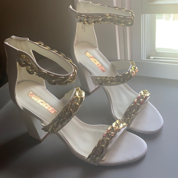 Liliana heels size 9. Brand new, never worn - Picture 2 of 3